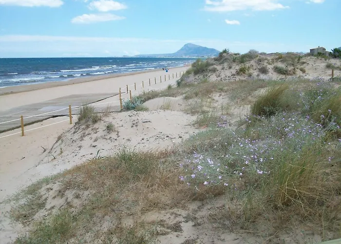 Roderic - Junto Al Mar *